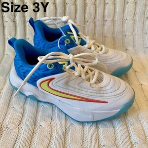 Nike Boys Shoes Giannis Immortality 4 SE BB Size 3 3Y NEW Swoosh Basketball